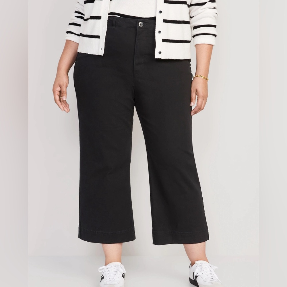Old Navy Plus Size High-Rise Wide Leg Chinos in Black, size 20